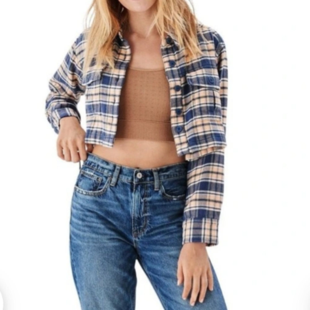 AE cropped jacket
